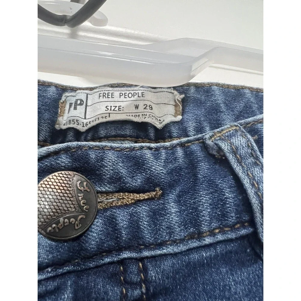 Free People Women's Distressed‎ Skinny Jeans Size 29